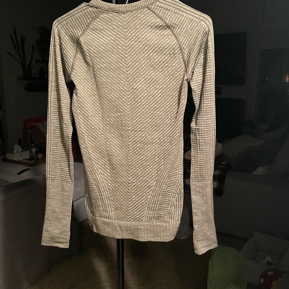 Lululemon Rest Less Pullover Heathered Military Green Women’s Size 2 - Picture 6 of 13